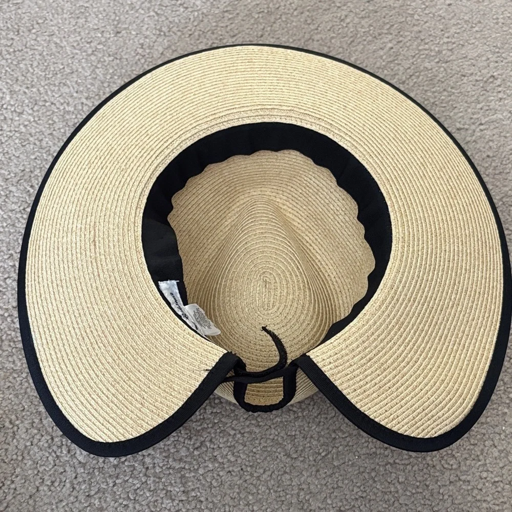Tommy Bahama Women’s Tan Wide-Brim Sun Hat with Black Trim